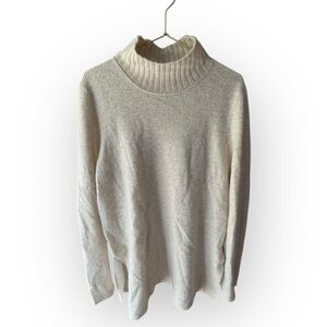 Vince 100% Cashmere Soft Cream Knit Sweater